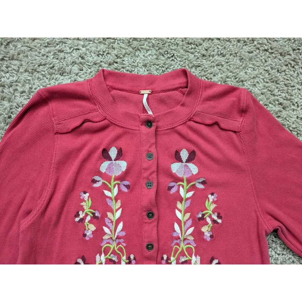 Free People Fleur Embroidered Cuff Henley Top Womens M Red-Pink Floral Boho
